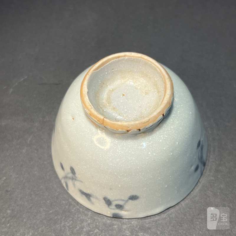 明 青花花卉纹杯 - 图5